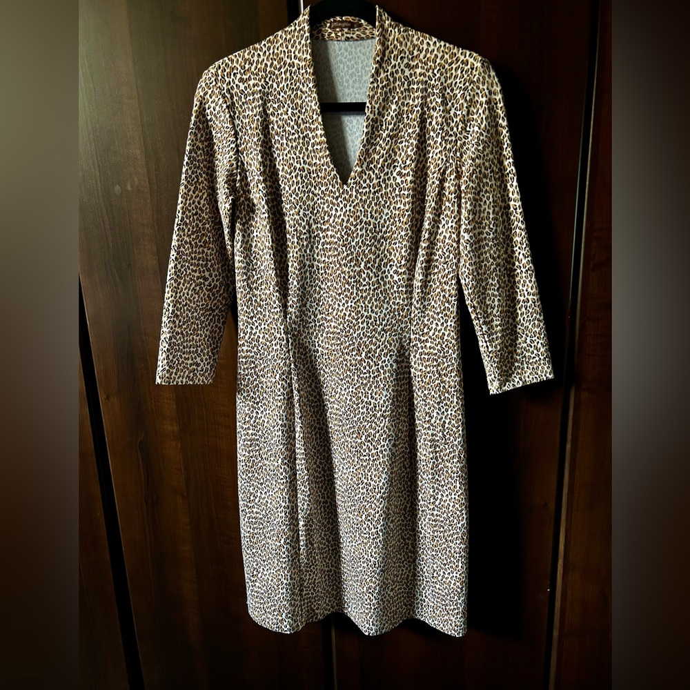 J. McLaughlin leopard print V-Neck Dress